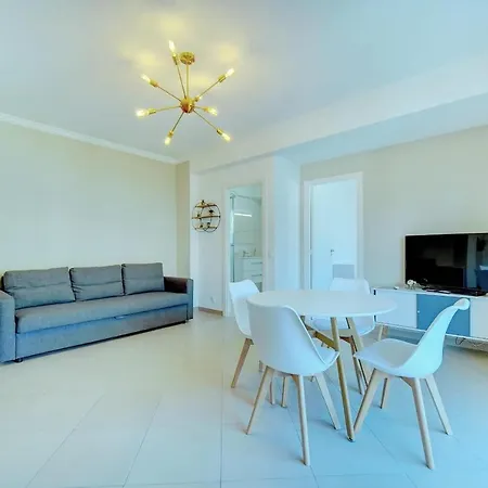 Immogroom - Terrace - 2 Bedrooms - Downtown - Air Conditioning - Wifi Apartment Cannes